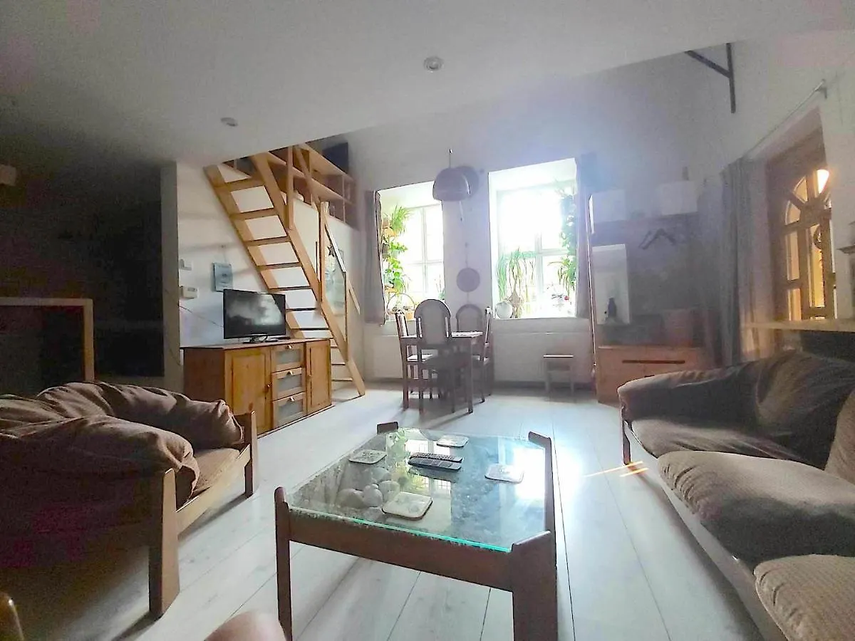 Unique, Homey Apartment With Free Parking In Central Budapest