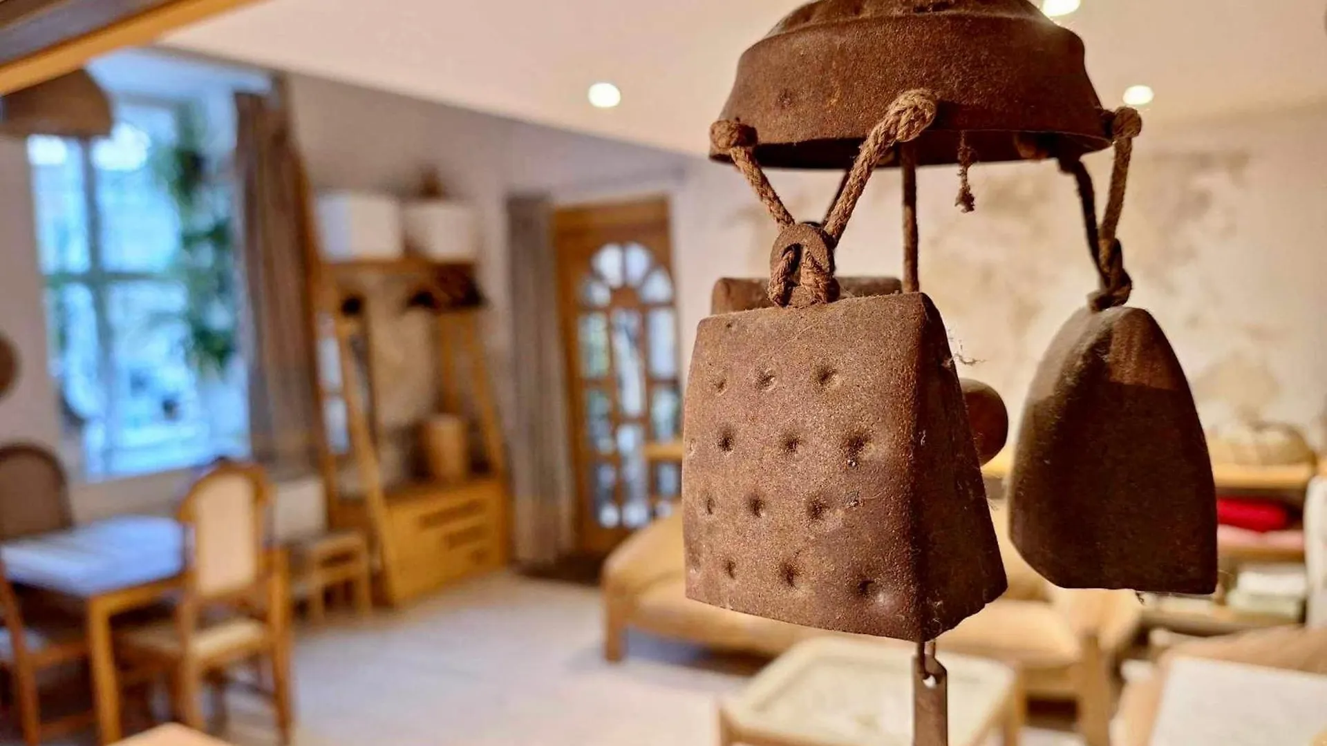 Unique, Homey Apartment With Free Parking In Central Budapest